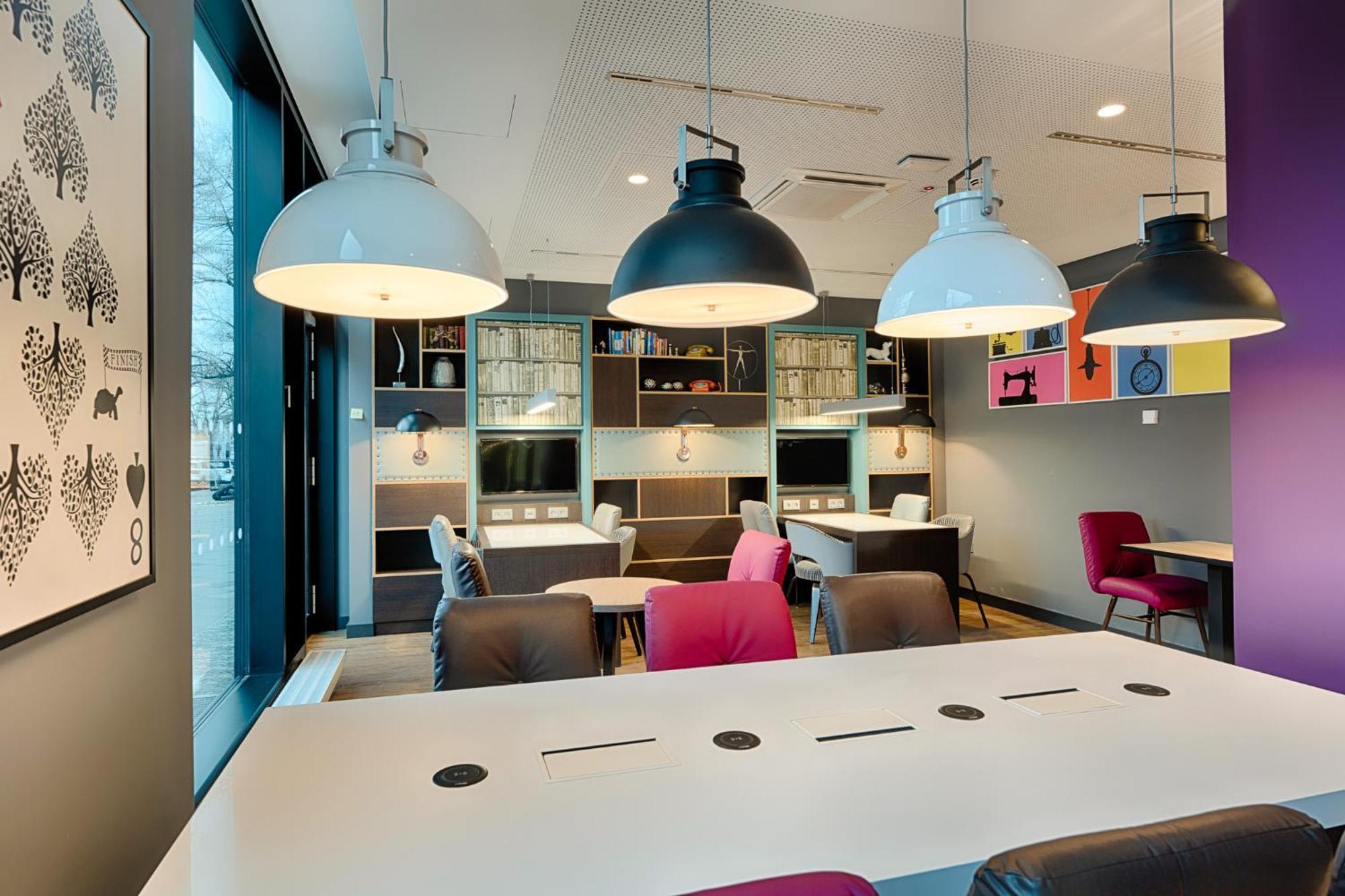 Premier Inn Berlin City Wilmersdorf Екстер'єр фото