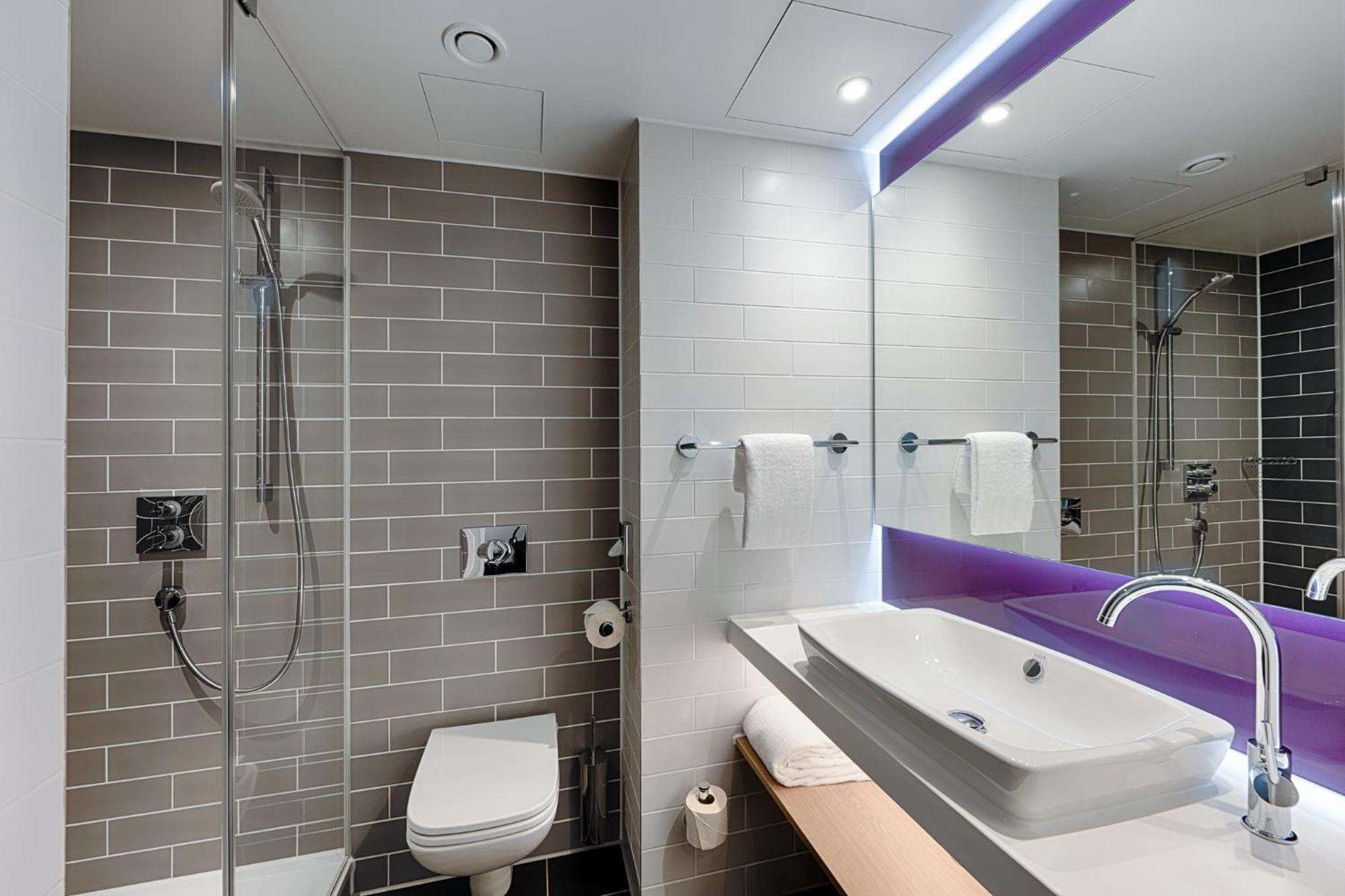 Premier Inn Berlin City Wilmersdorf Екстер'єр фото